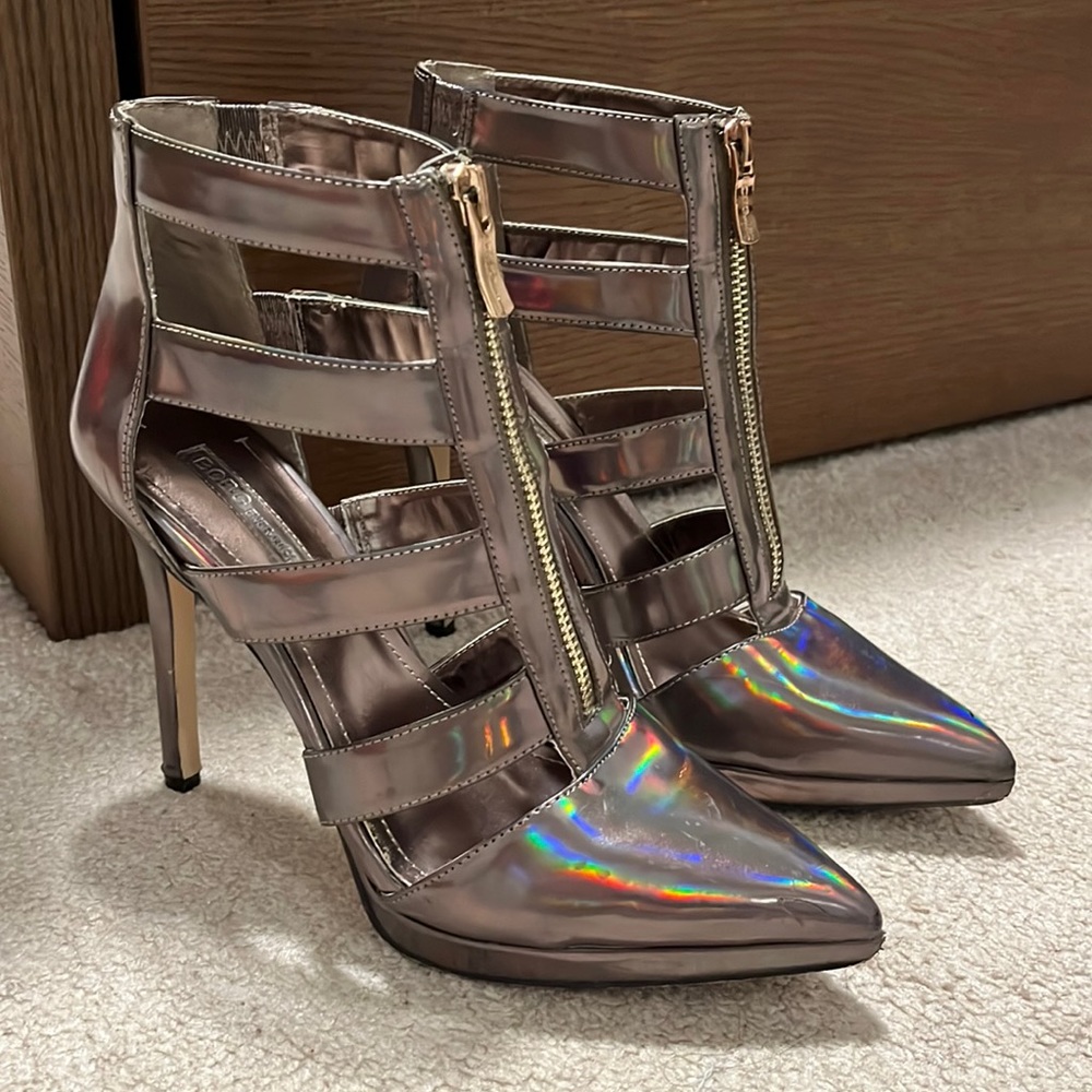 BCBG Holographic bronze heels